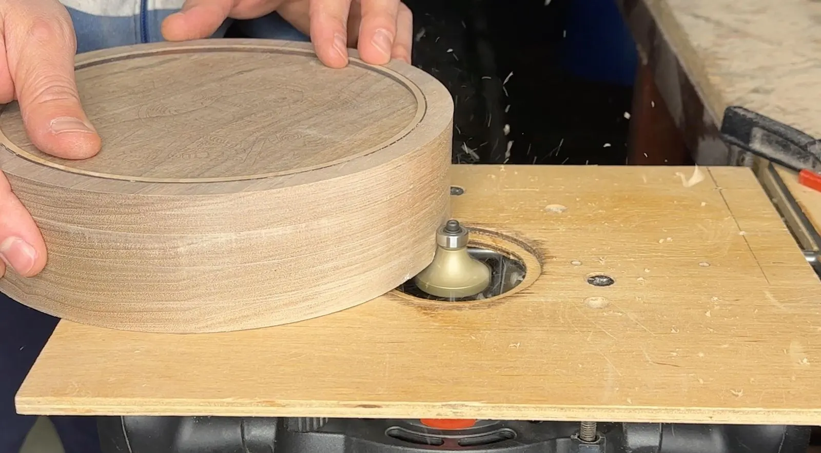 Round Maya / Aztec Jewelry Box: routing the final round edge