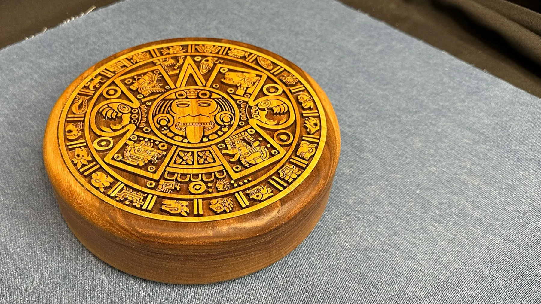 Round Maya / Aztec Jewelry Box: low side view of the layered walnut body