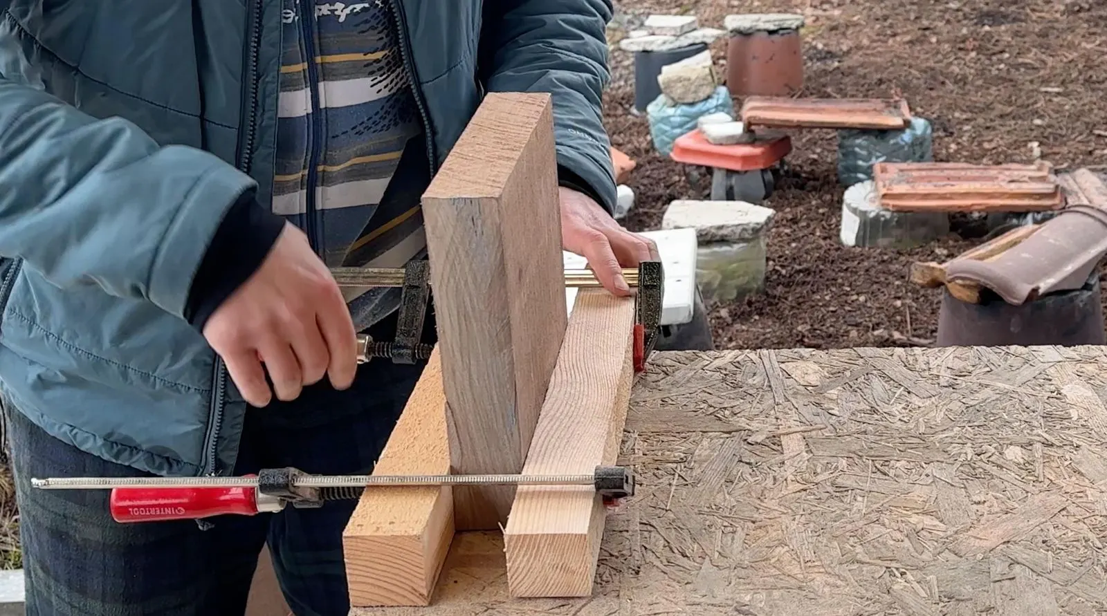 Round Maya / Aztec Jewelry Box: cutting the body blanks