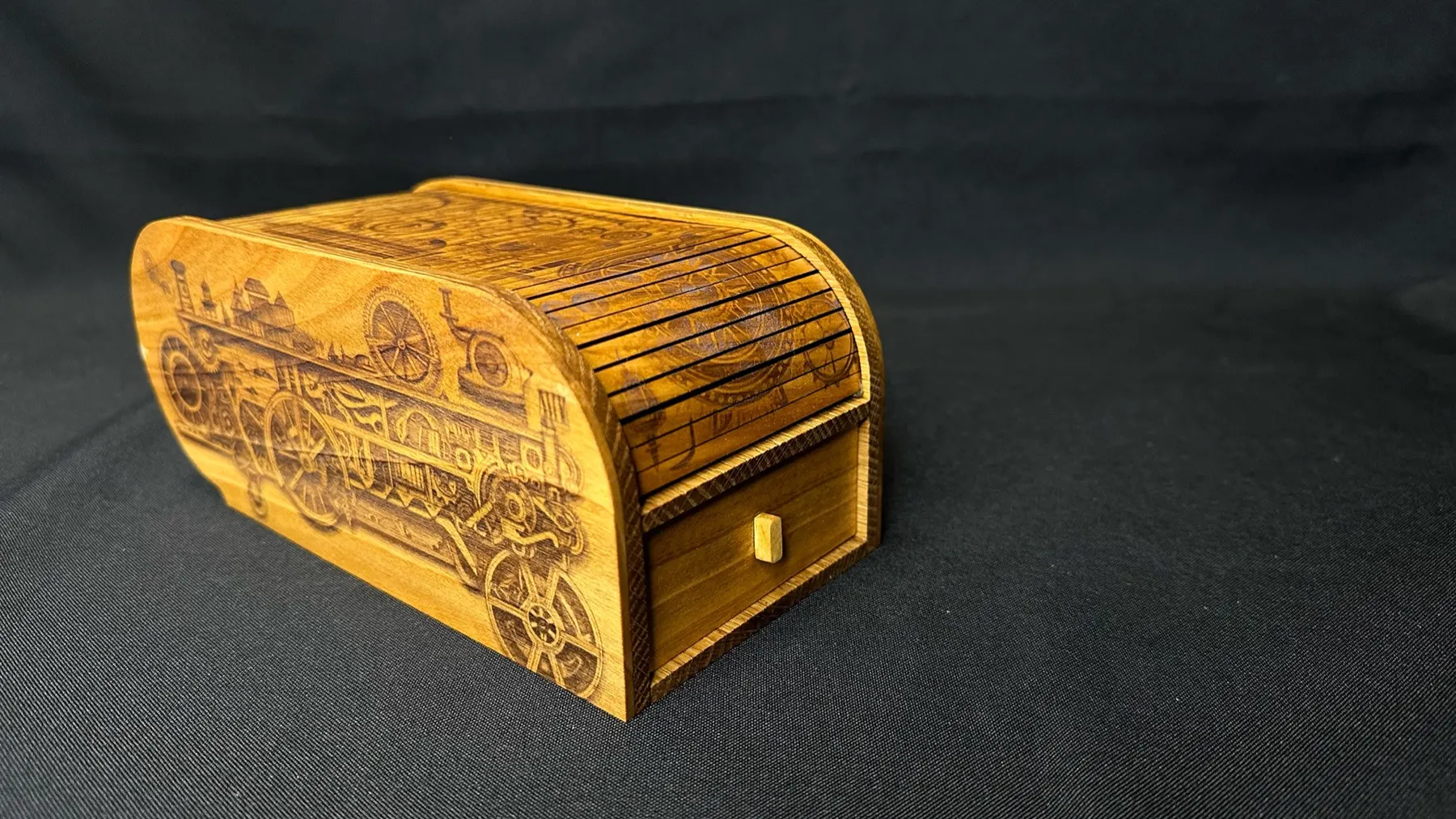 Steampunk Tambour Pencil Box: finished pencil box from the front