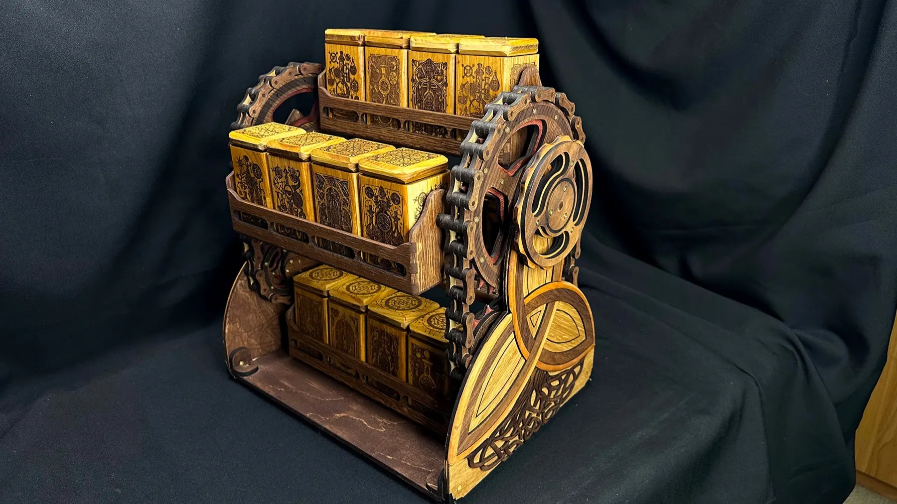 Alchemy Spice Carousel: finished carousel against a dark background
