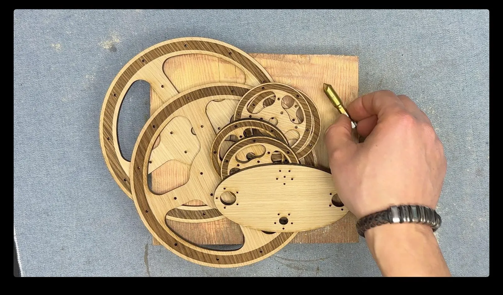 Alchemy Spice Carousel: stacking the circular mechanism layers