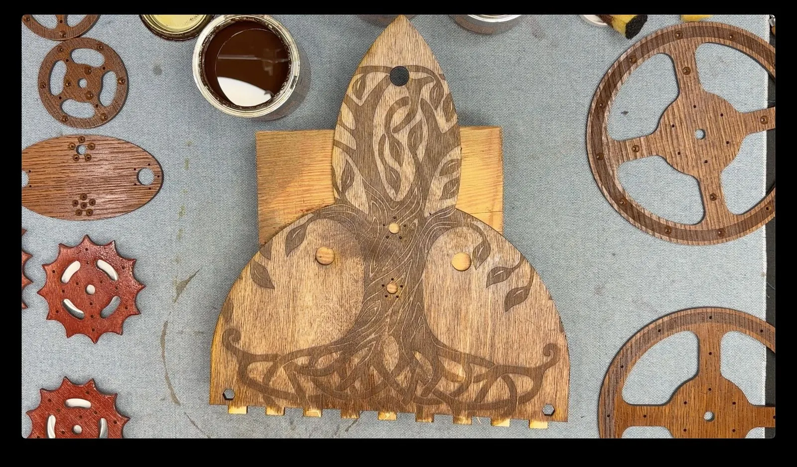 Alchemy Spice Carousel: routing a circular recess in the side frame