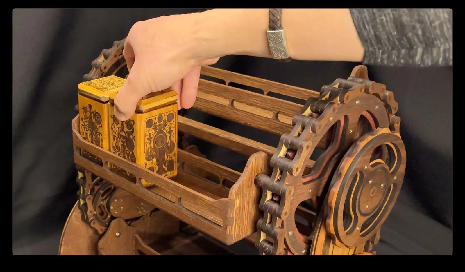 Alchemy Spice Carousel: carousel rotation test