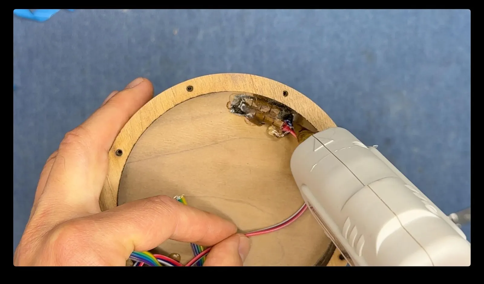 Gesture-Controlled DNA Lamp: securing the electronics inside the base