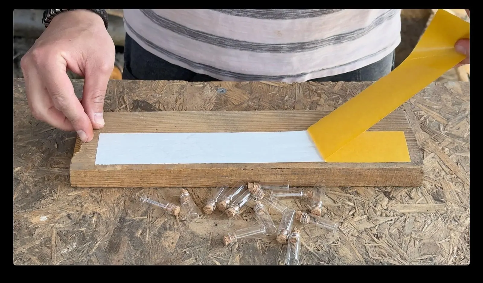 Gesture-Controlled DNA Lamp: preparing the bottle-diffuser strip