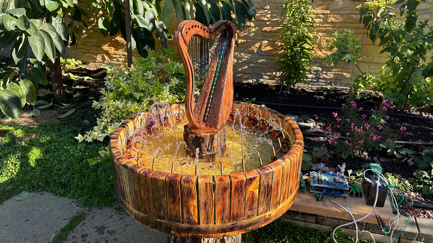 Animated Wooden Fountain: wooden fountain before the lights switch on